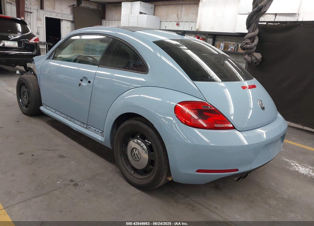 2014 VOLKSWAGEN BEETLE VIN: 3VWJ17ATXEM663919