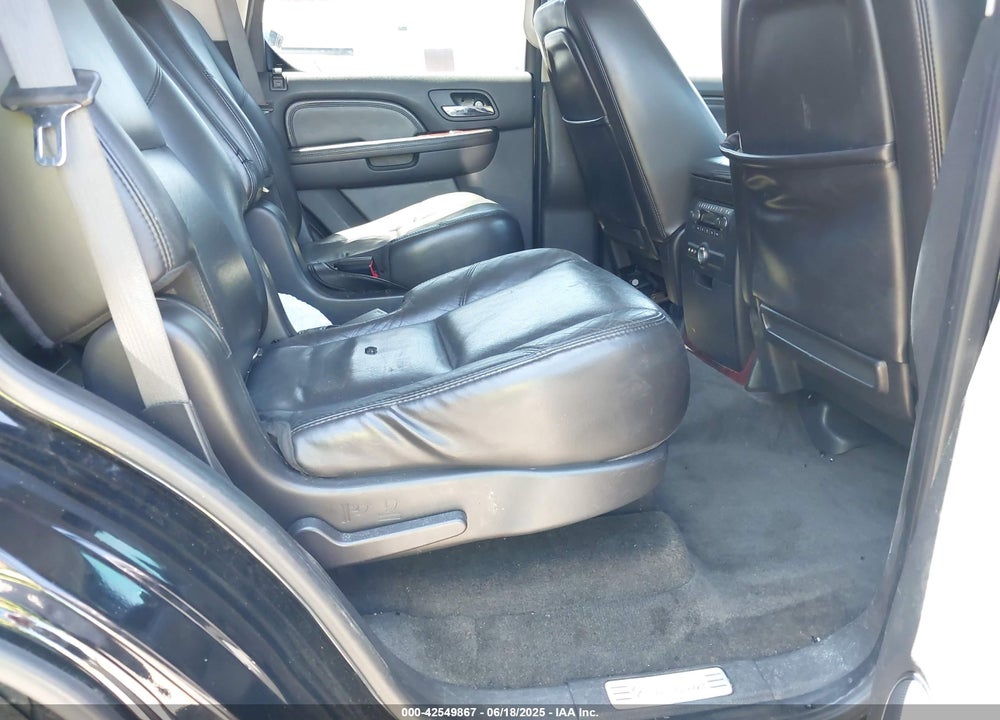 2007 CADILLAC ESCALADE VIN: 1GYFK638X7R296685