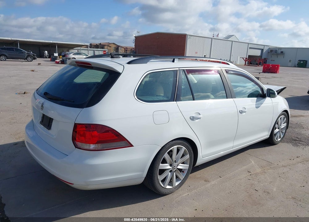 2014 VOLKSWAGEN JETTA VIN: 3VWPL7AJ0EM608544