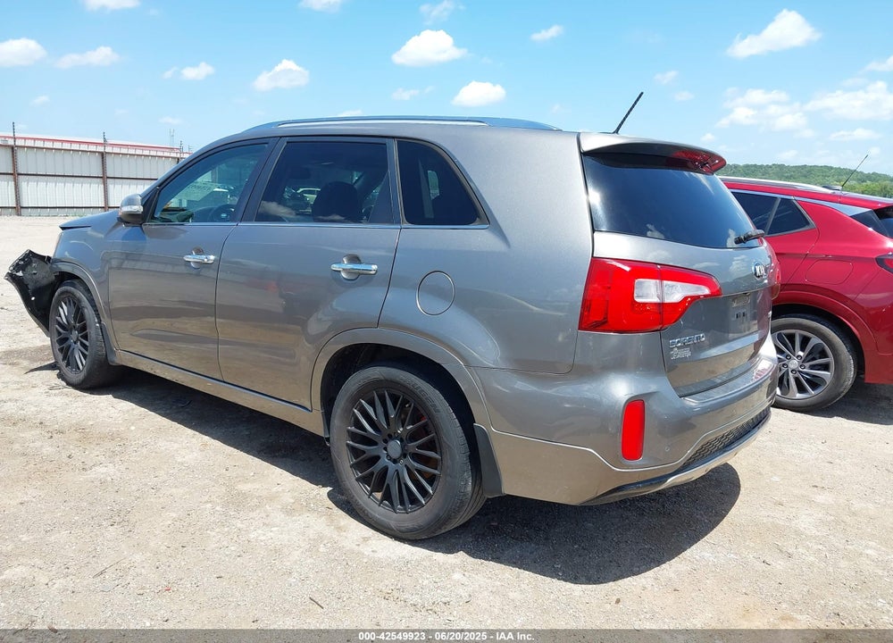 2015 KIA SORENTO VIN: 5XYKW4A71FG633975