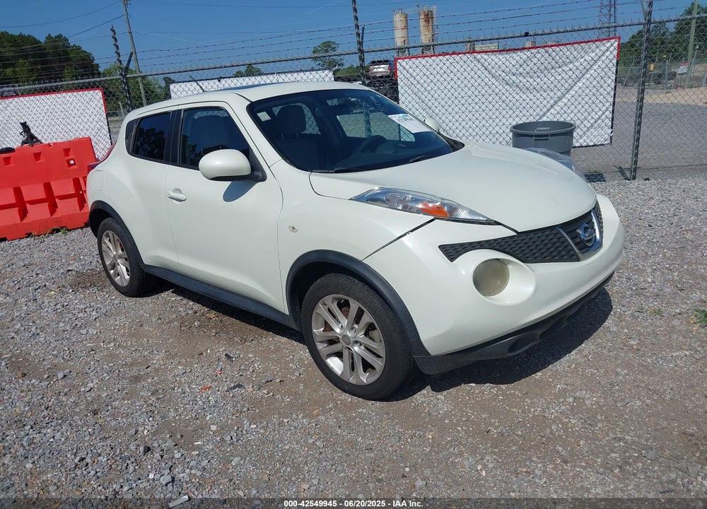 2011 NISSAN JUKE SV VIN: JN8AF5MR8BT022763