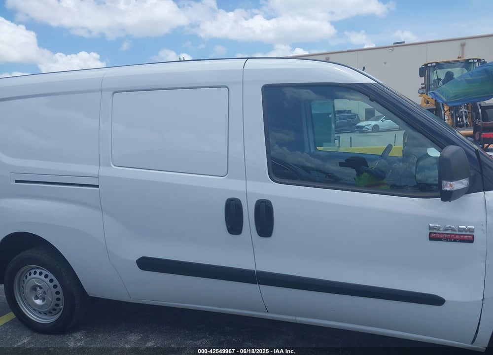 2022 RAM PROMASTER CITY CARGO VAN VIN: ZFBHRFAB6N6Y24331