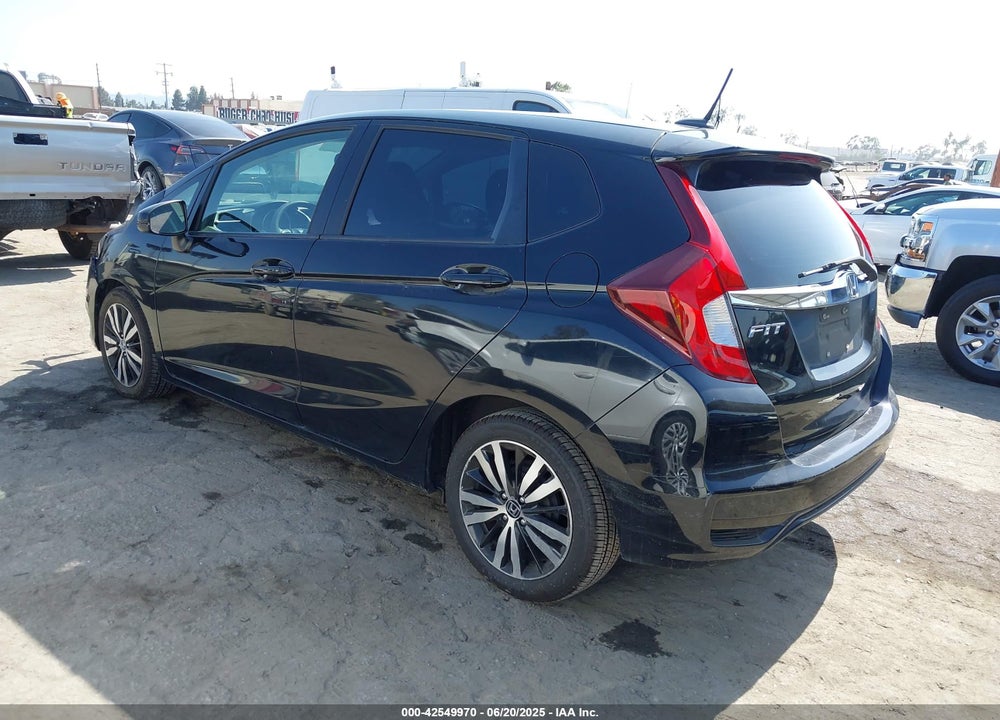 2019 HONDA FIT VIN: 3HGGK5H81KM711997