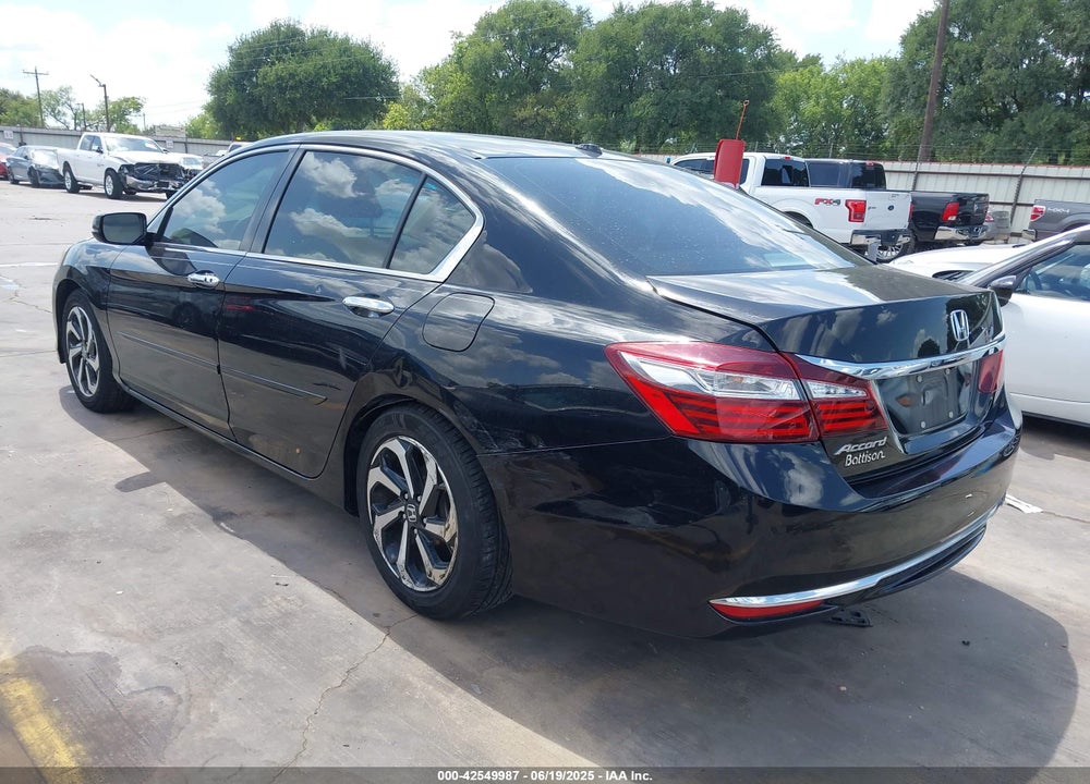 2017 HONDA ACCORD VIN: 1HGCR2F72HA125768