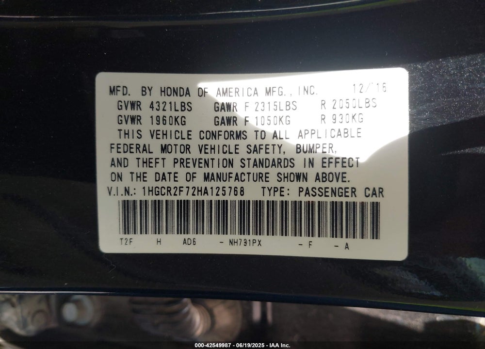2017 HONDA ACCORD VIN: 1HGCR2F72HA125768