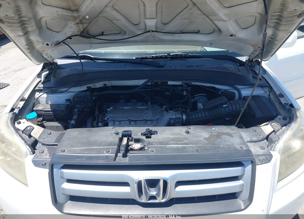 2008 HONDA PILOT VIN: 5FNYF28248B030795