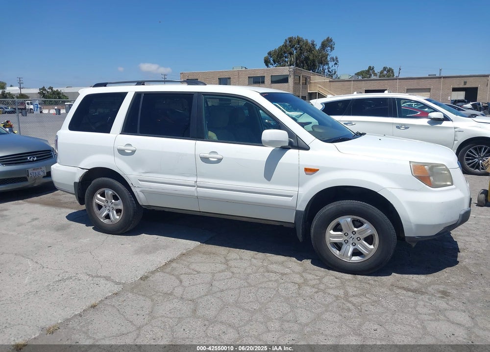 2008 HONDA PILOT VIN: 5FNYF28248B030795