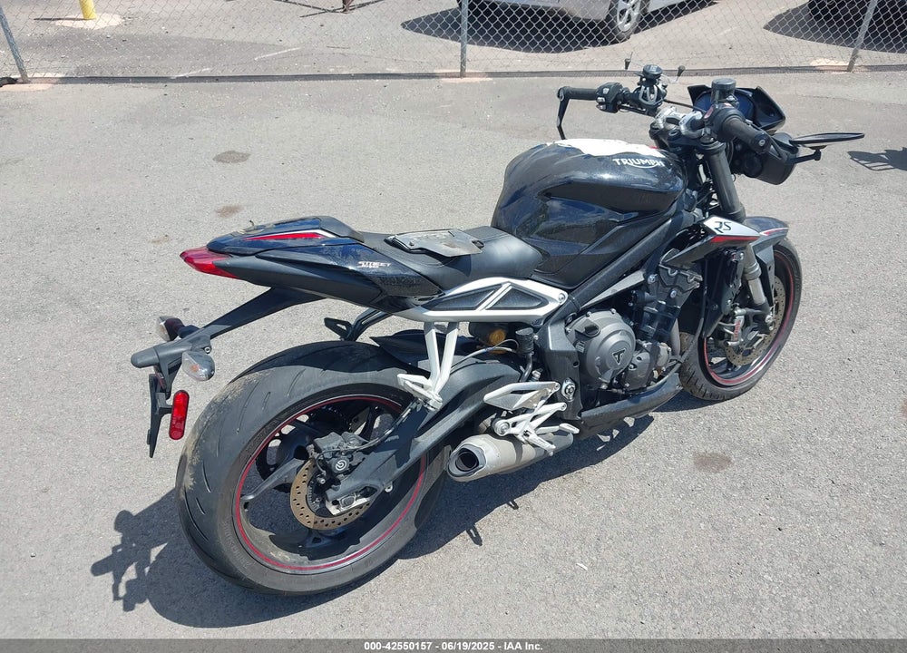 2018 TRIUMPH MOTORCYCLE STREET TRIPLE RS VIN: SMTA464S0JT857945