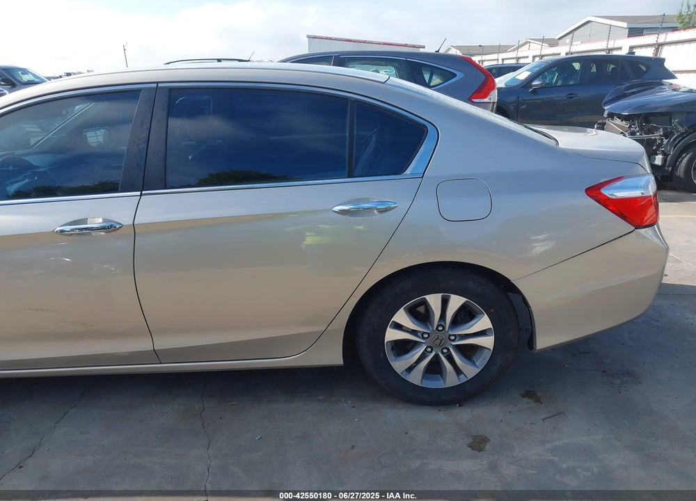2014 HONDA ACCORD VIN: 1HGCR2F32EA292138