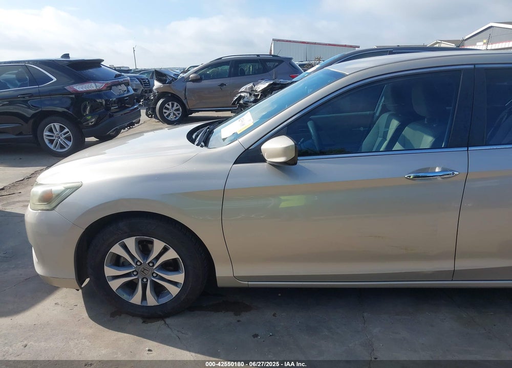 2014 HONDA ACCORD VIN: 1HGCR2F32EA292138