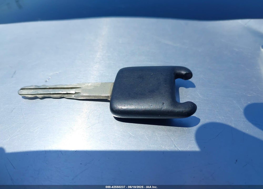 2009 NISSAN VERSA VIN: 3N1BC13E69L481839
