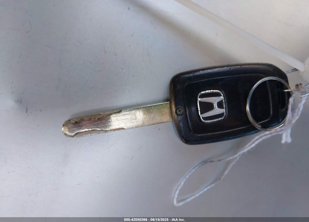 2013 HONDA ACCORD VIN: 1HGCR2F5XDA050598