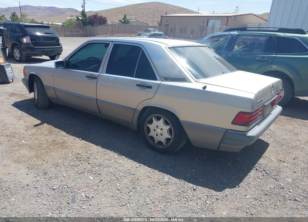 1992 MERCEDES-BENZ 190 E 2.6 VIN: WDBDA29D3NF991617
