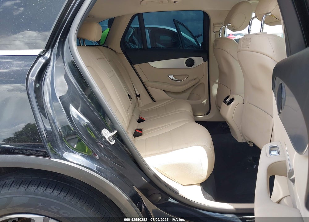 2019 MERCEDES-BENZ GLC CLASS VIN: WDC0G4JB0KF587720