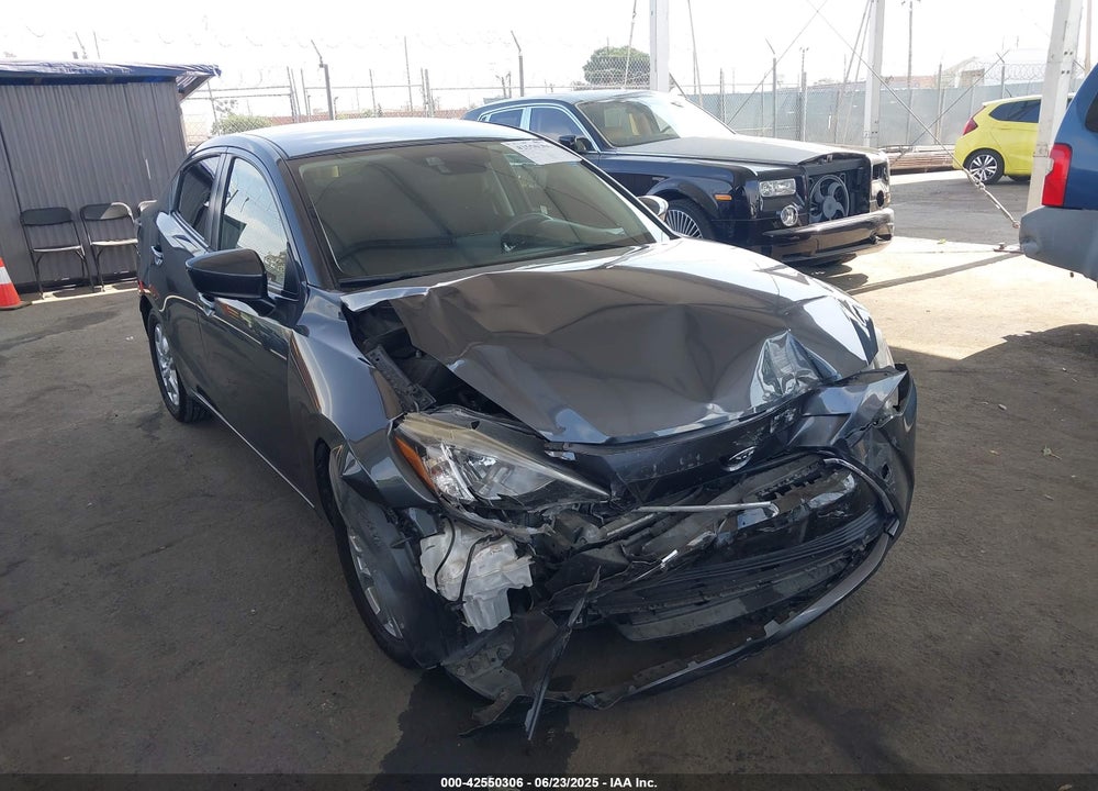 2018 TOYOTA YARIS IA VIN: 3MYDLBYV4JY314456