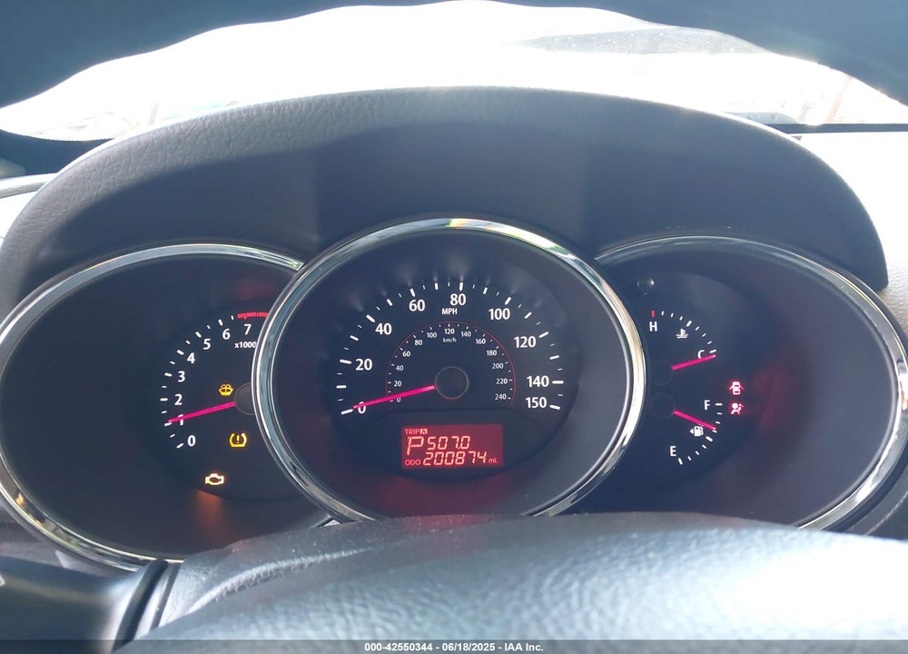 2012 KIA SORENTO VIN: 5XYKT4A26CG212374