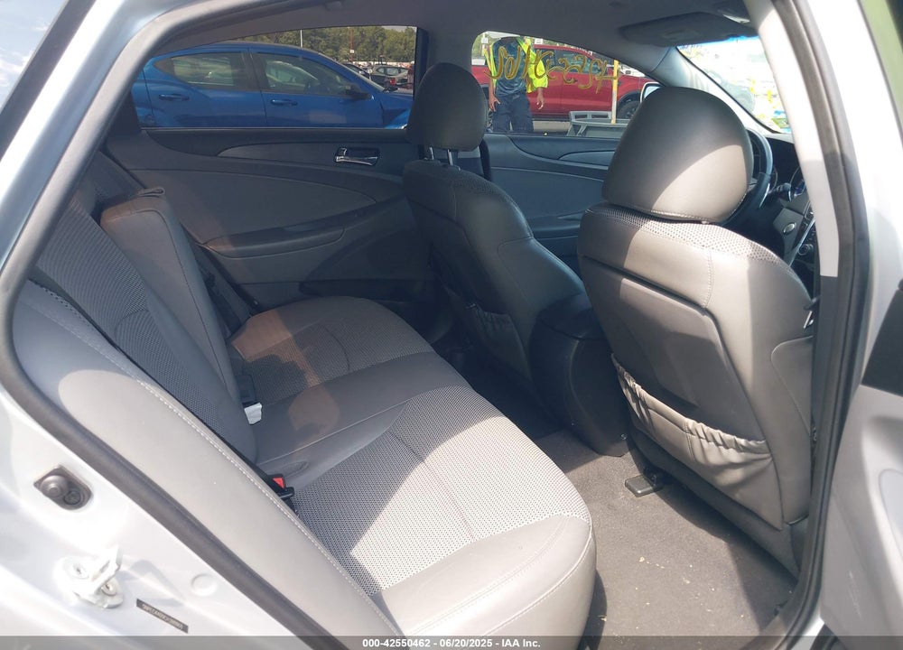 2012 HYUNDAI SONATA VIN: 5NPEC4AB9CH398868