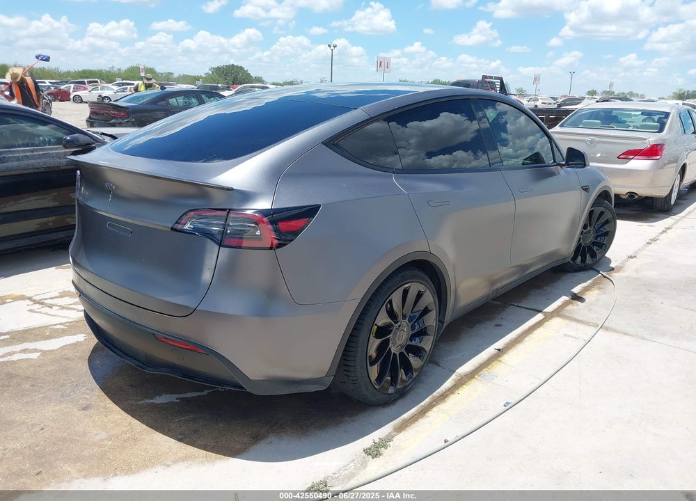 2021 TESLA MODEL Y VIN: 5YJYGDEF4MF189438