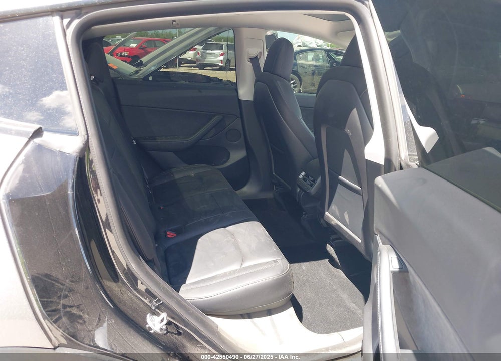 2021 TESLA MODEL Y VIN: 5YJYGDEF4MF189438