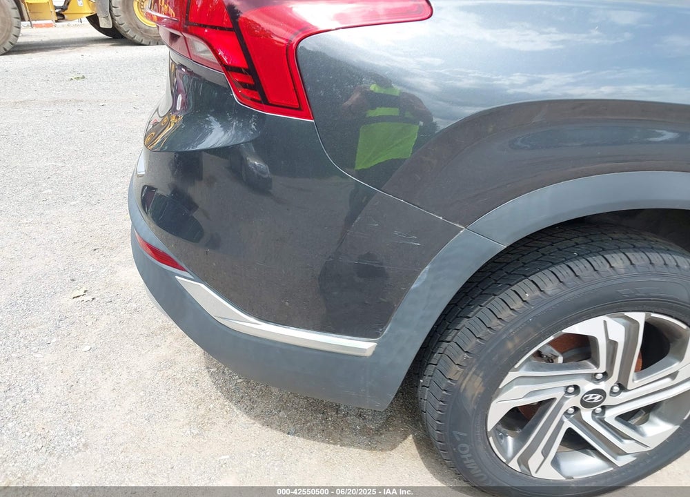 2021 HYUNDAI SANTA FE VIN: 5NMS24AJ2MH337650