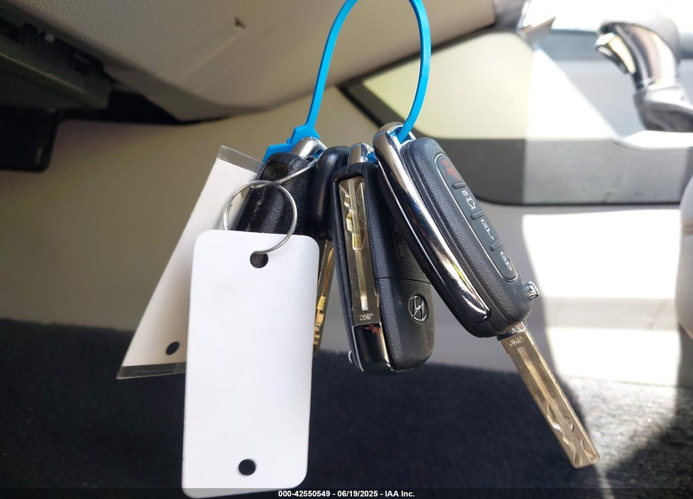 2016 HYUNDAI SONATA VIN: 5NPE24AF2GH324610