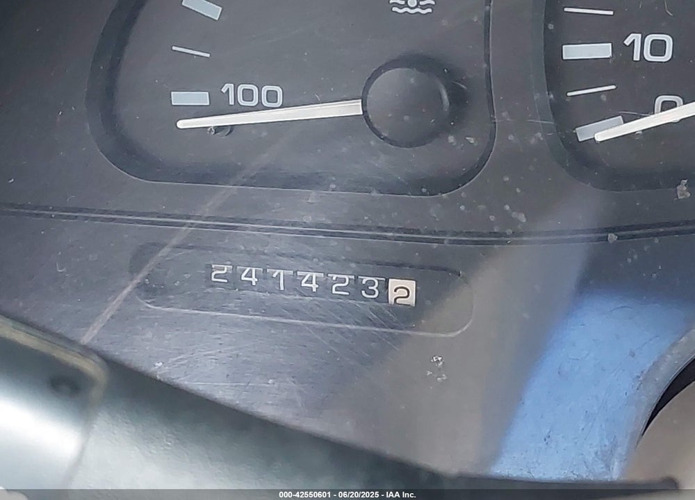 1999 OLDSMOBILE AURORA VIN: 1G3GR62C0X4118468