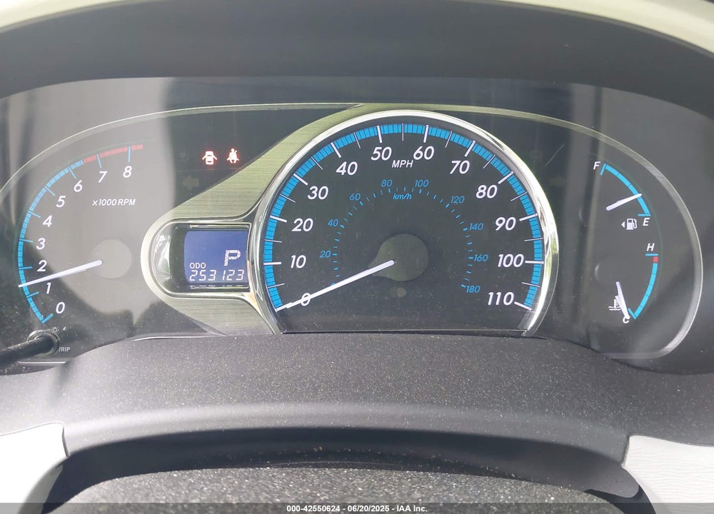 2012 TOYOTA SIENNA XLE V6 8 PASSENGER VIN: 5TDYK3DC4CS216437