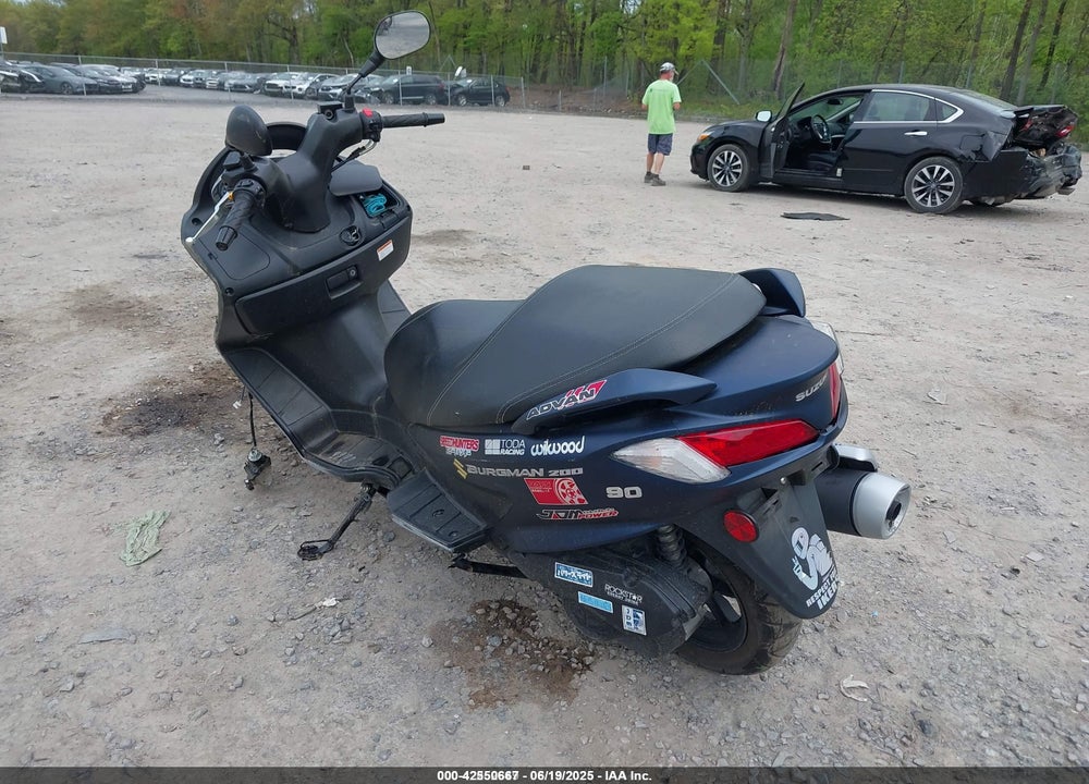 2022 SUZUKI UH200 VIN: MLCCH41A8N1600354