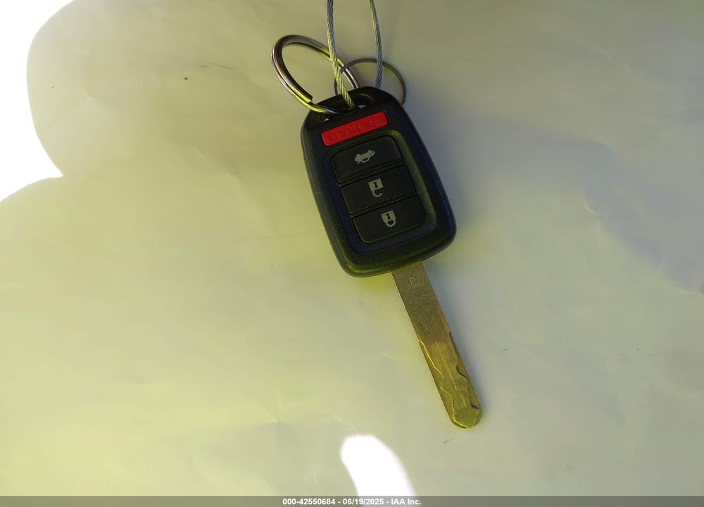 2018 HONDA CIVIC VIN: 2HGFC2F55JH519768