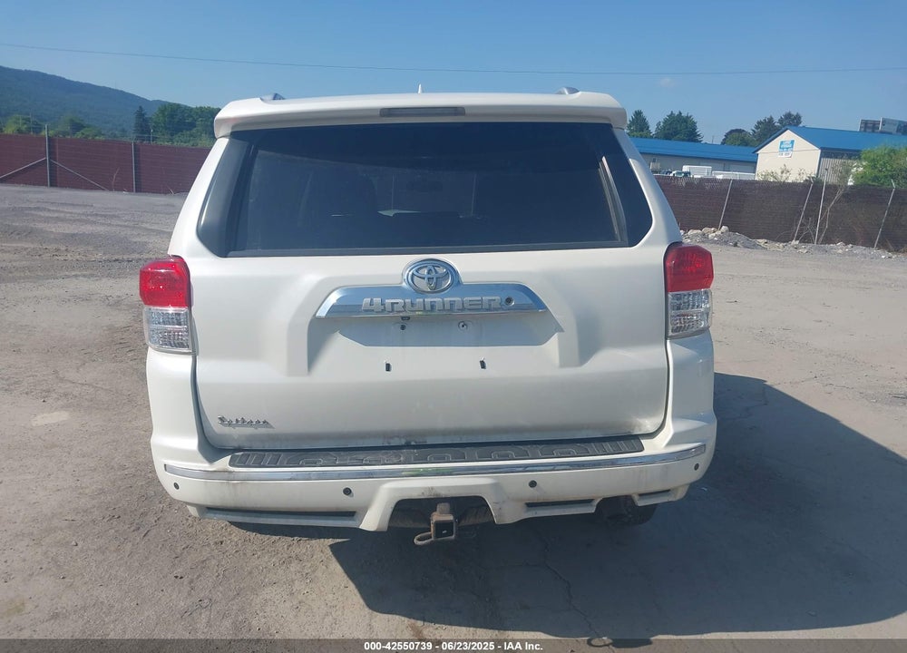 2013 TOYOTA 4RUNNER VIN: JTEBU5JR8D5144813