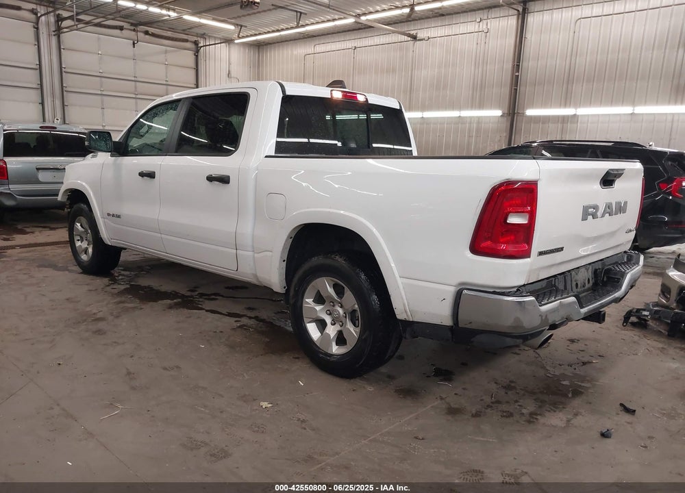 2025 RAM 1500 BIG HORN 4X4 5'7 BOX VIN: 1C6SRFFP0SN583981