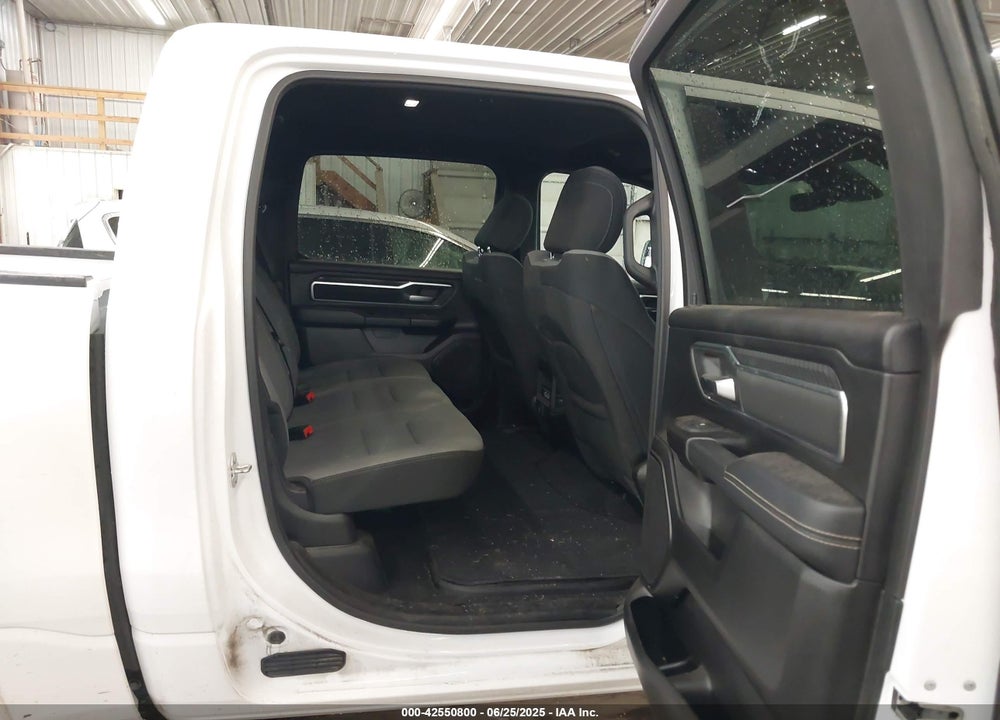2025 RAM 1500 BIG HORN 4X4 5'7 BOX VIN: 1C6SRFFP0SN583981