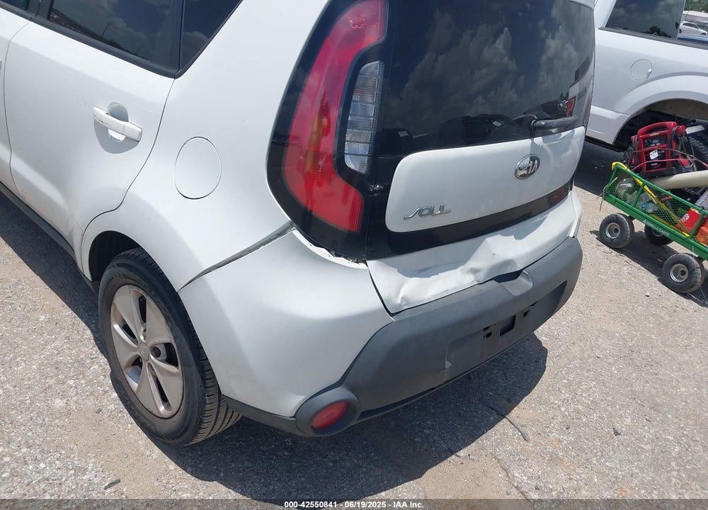 2014 KIA SOUL VIN: KNDJN2A24E7028951
