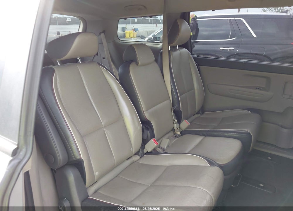 2017 KIA SEDONA LX VIN: KNDMB5C13H6253108