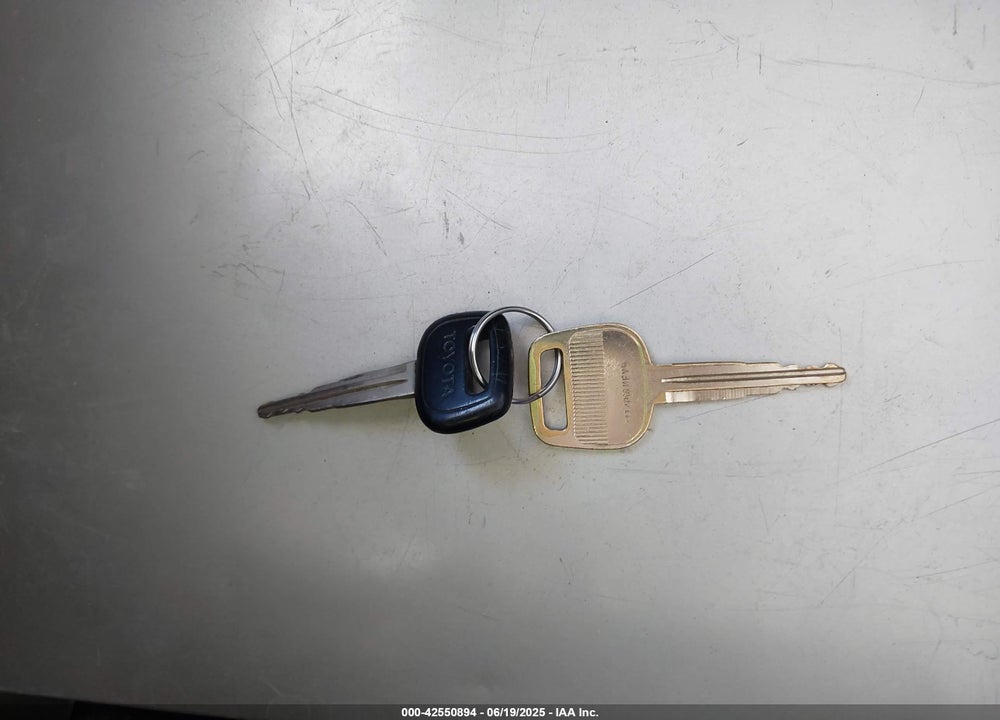 2000 TOYOTA ECHO VIN: JTDAT1230Y0081599