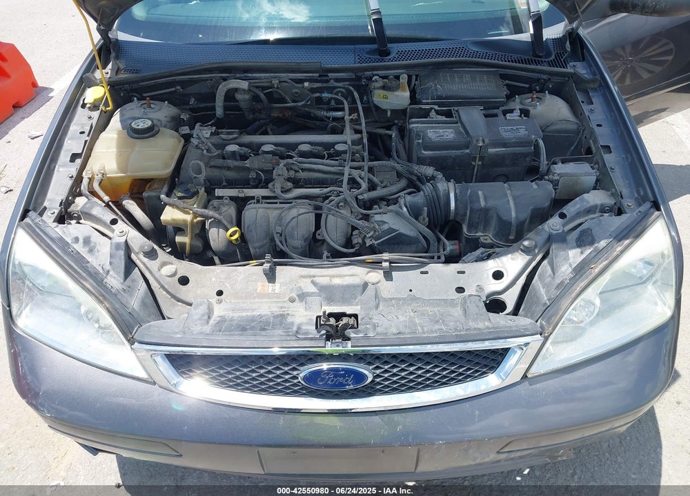 2007 FORD FOCUS S/SE/SES VIN: 1FAHP34N37W184143