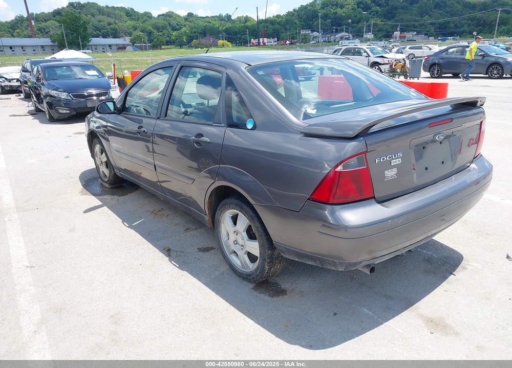 2007 FORD FOCUS S/SE/SES VIN: 1FAHP34N37W184143