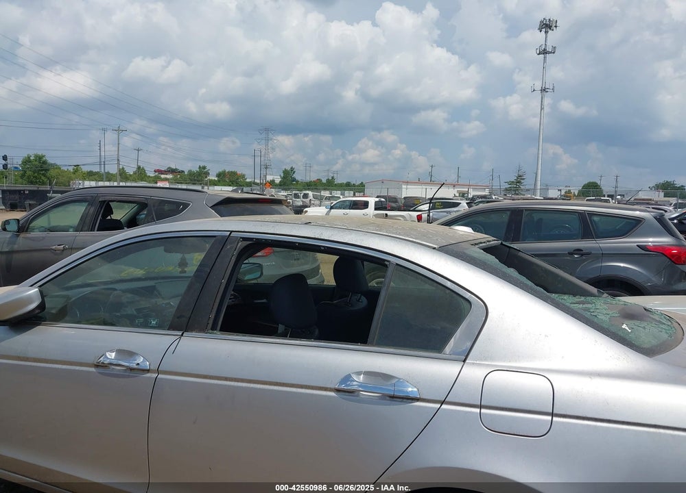 2011 HONDA ACCORD 3.5 EX-L VIN: 1HGCP3F85BA022789