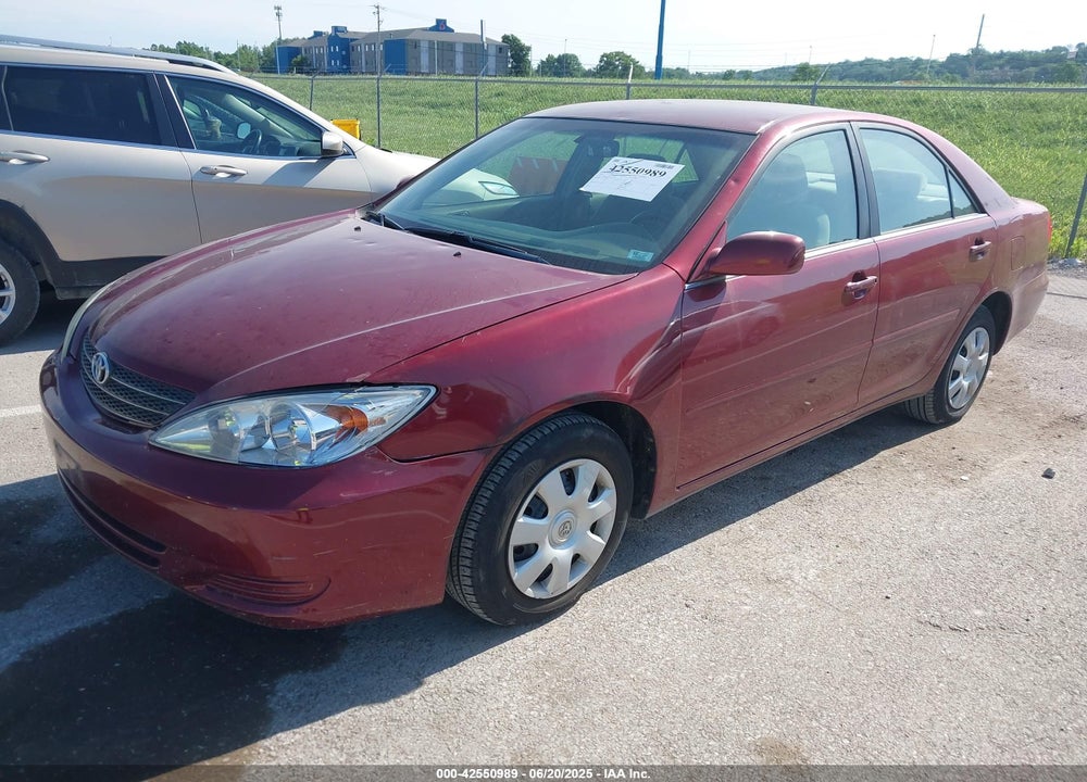2002 TOYOTA CAMRY LE VIN: 4T1BE32K92U570516