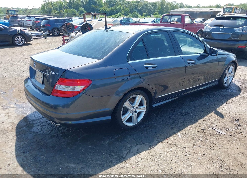 2011 MERCEDES-BENZ C CLASS VIN: WDDGF8BB0BR135476