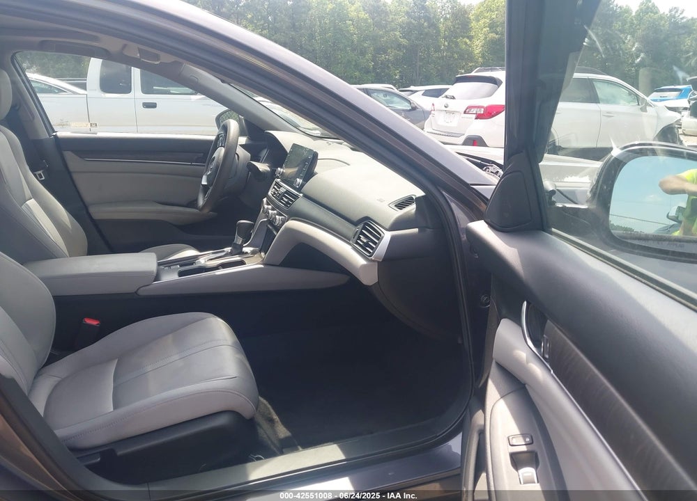 2019 HONDA ACCORD EX VIN: 1HGCV1F4XKA150243