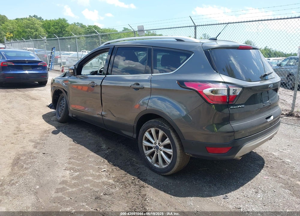 2017 FORD ESCAPE VIN: 1FMCU9J97HUC12512