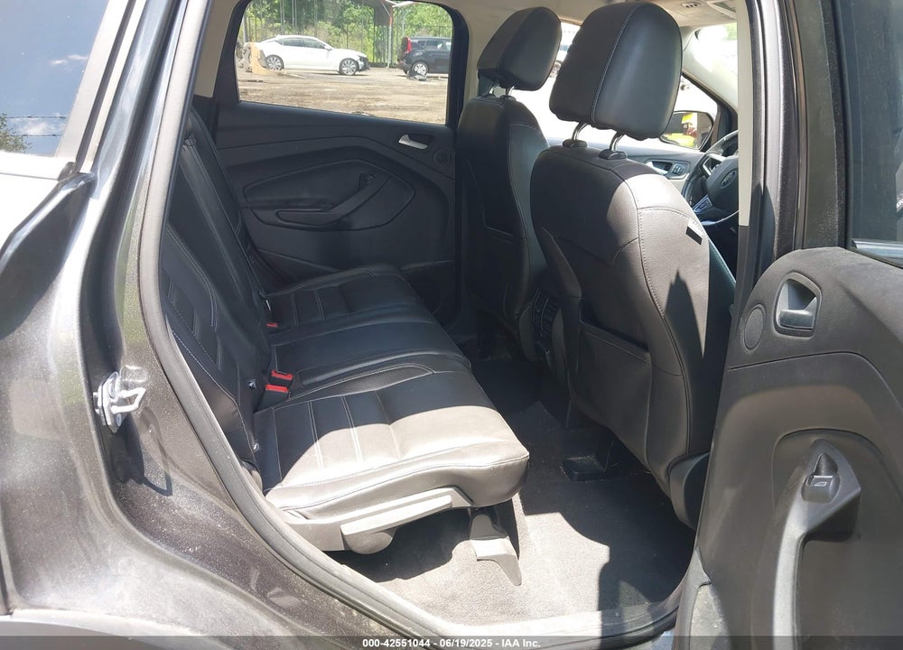 2017 FORD ESCAPE VIN: 1FMCU9J97HUC12512