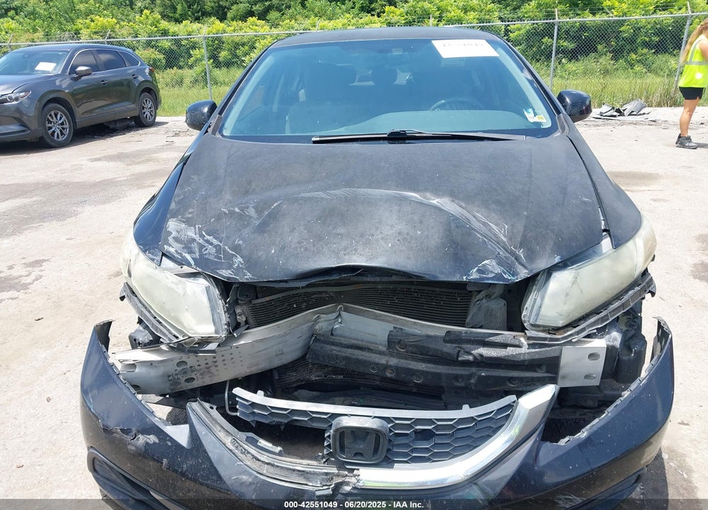 2013 HONDA CIVIC VIN: 2HGFB2F58DH567627