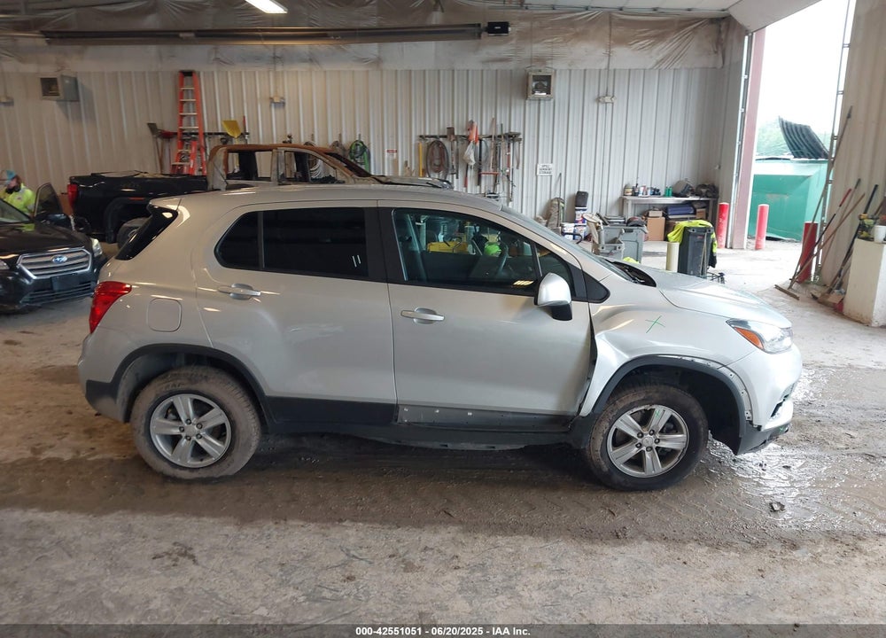 2020 CHEVROLET TRAX VIN: 3GNCJNSB0LL145009