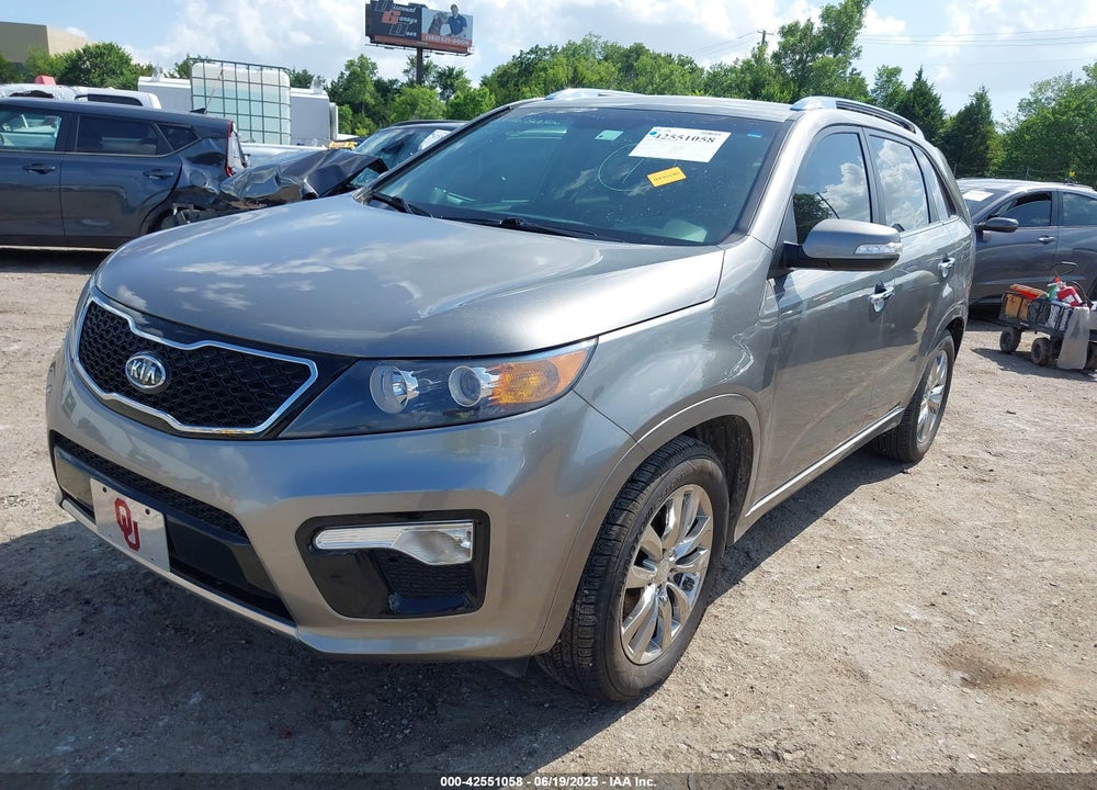 2013 KIA SORENTO SX VIN: 5XYKW4A2XDG331134