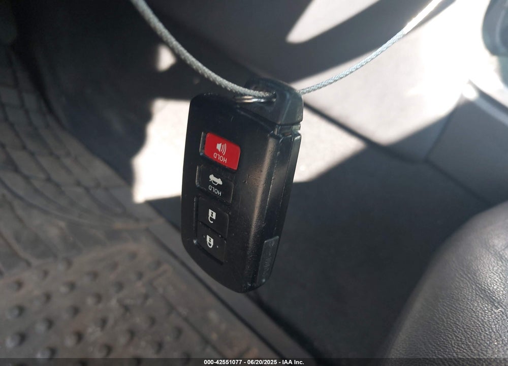 2016 TOYOTA CAMRY VIN: 4T1BF1FK8GU502100