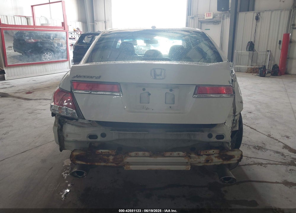 2012 HONDA ACCORD VIN: 1HGCP3F89CA031058