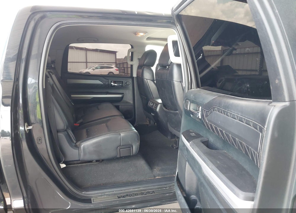 2017 TOYOTA TUNDRA VIN: 5TFGW5F17HX212567
