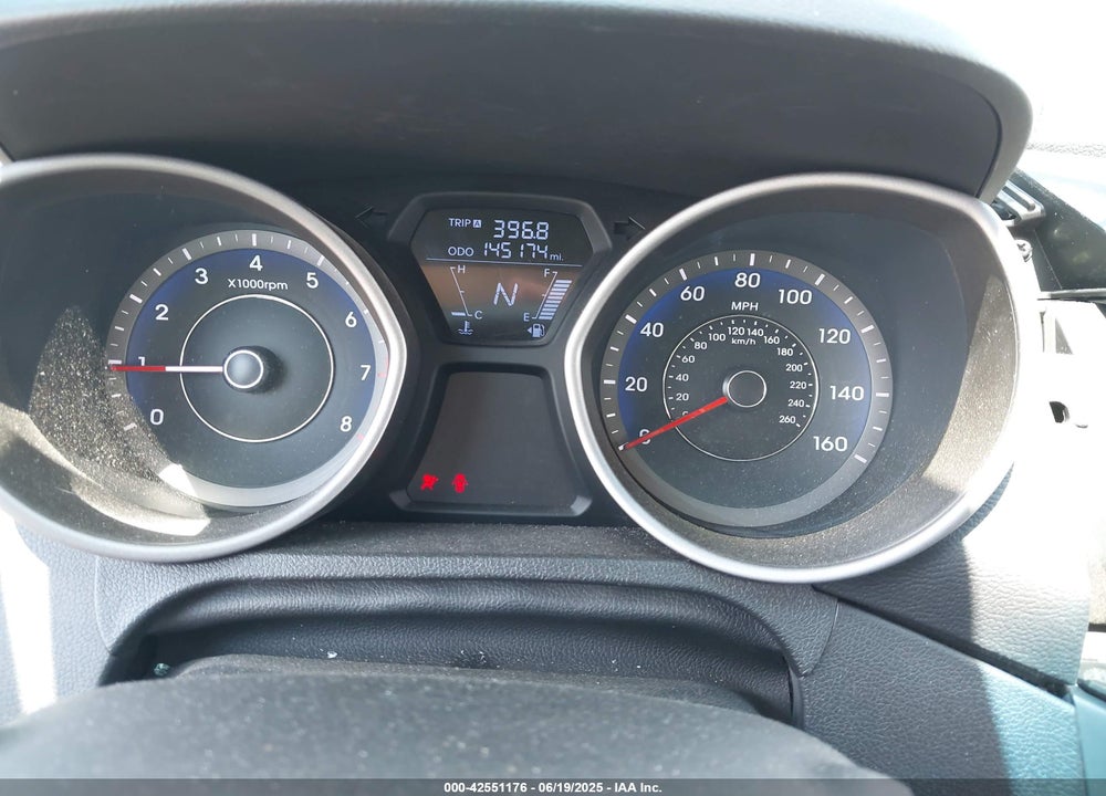 2011 HYUNDAI ELANTRA VIN: KMHDH4AE3B4145214